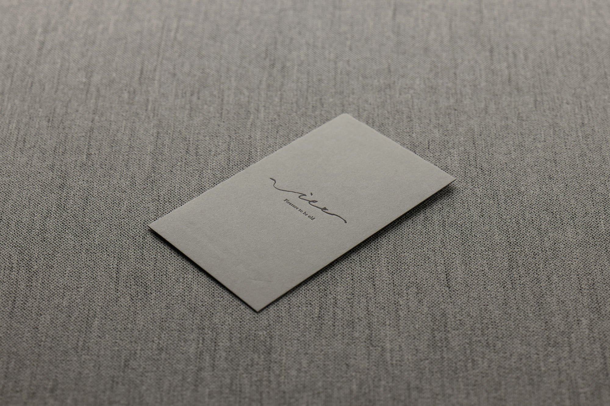 グレーの名刺