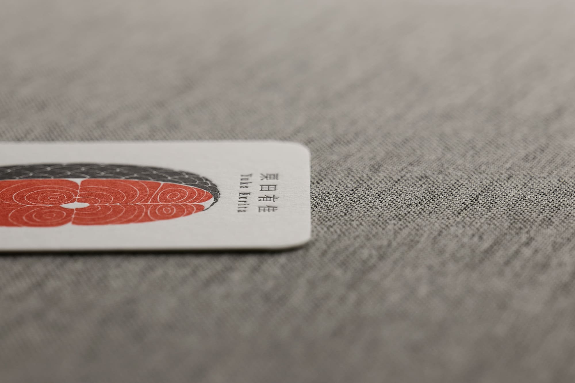 丸い名刺デザイン